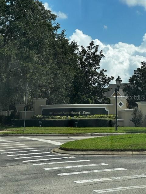 Building Photo - 2611 Gala Rd N