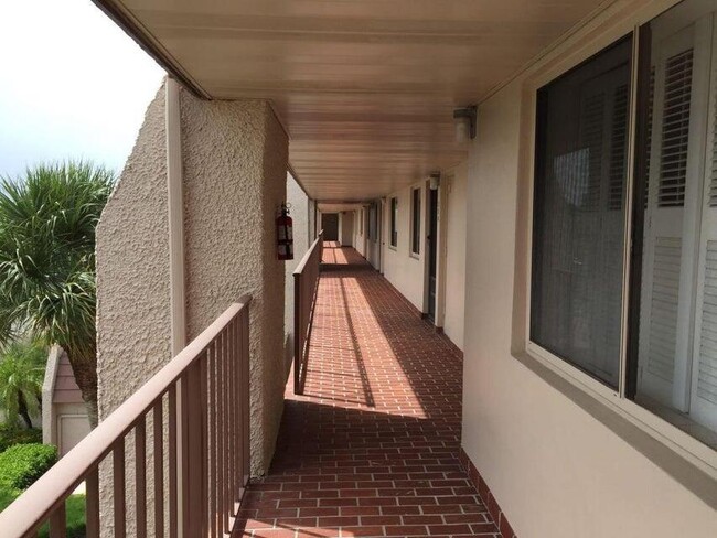 Building Photo - 4080 Tivoli Ct