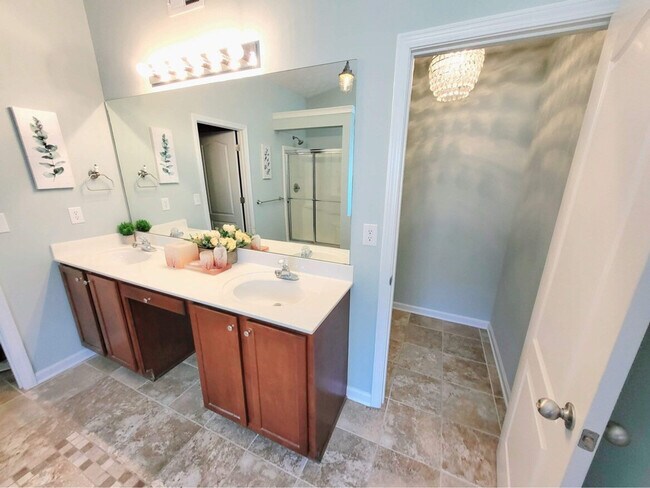 Building Photo - 3104 Pucketts Mill Rd