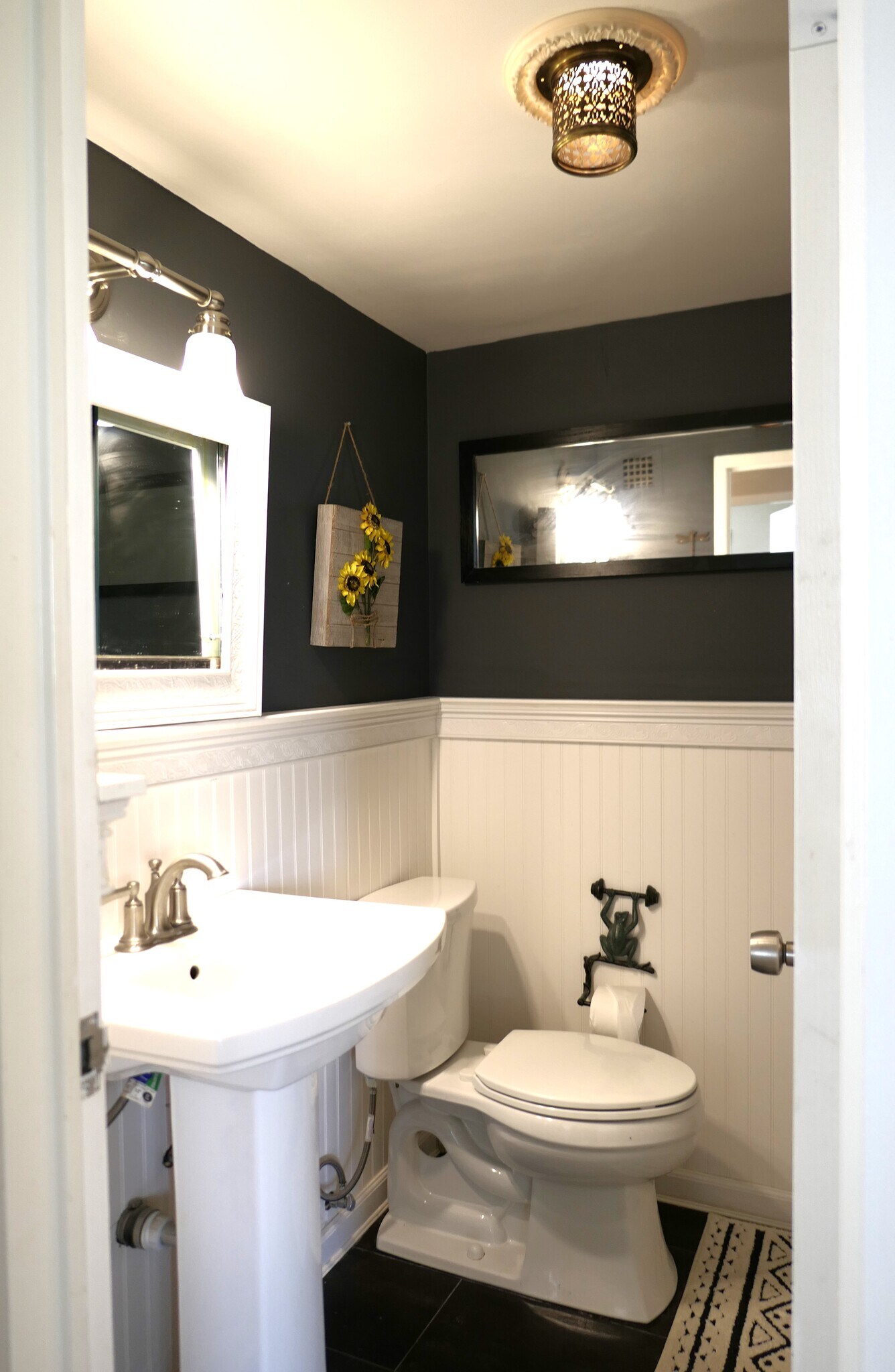 Building Photo - 6631 Wakefield Dr