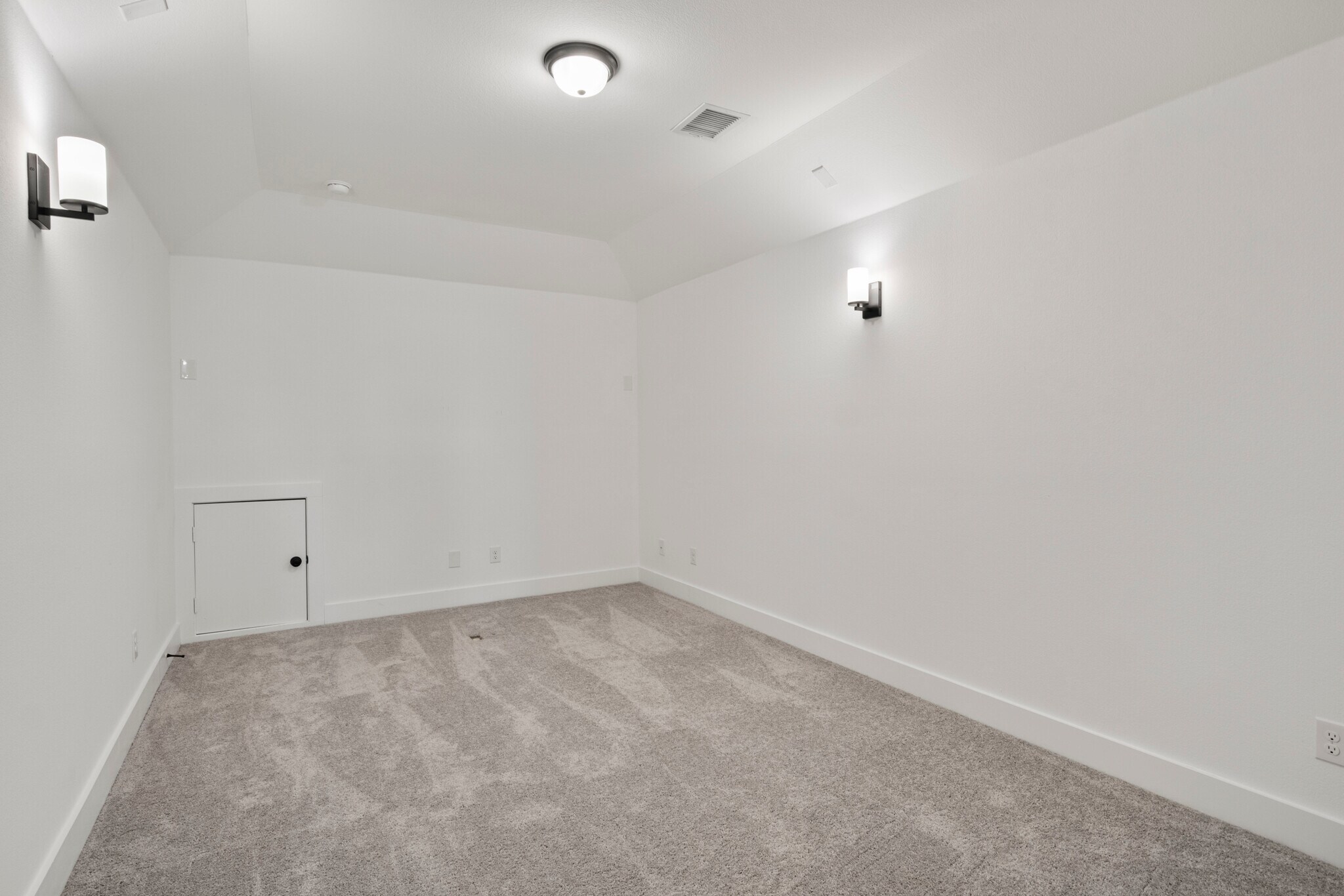 Building Photo - 9613 Polo Pony Ct