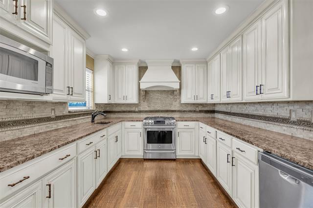 Building Photo - 3613 Cork Pl