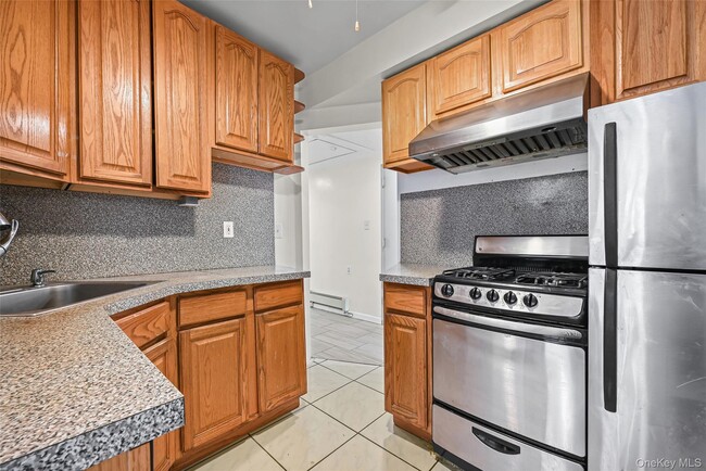 Building Photo - 151-67 27th Ave