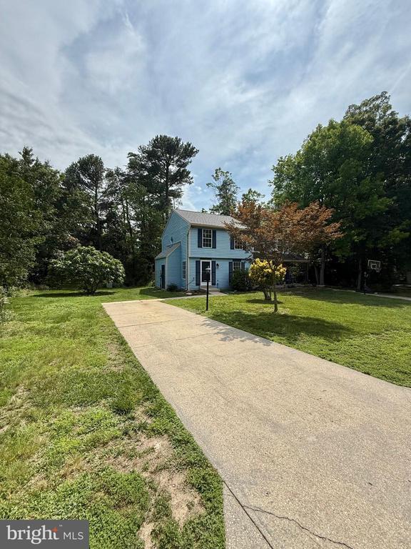 Building Photo - 4850 Magpie Ln
