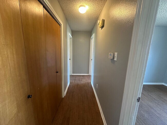 Building Photo - 12756 Candleridge Dr