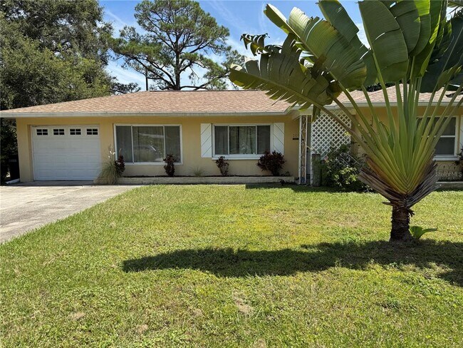 Primary Photo - 209 S Aurora Ave