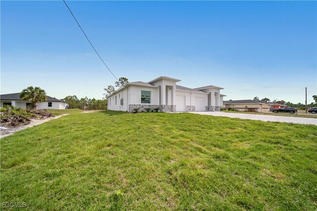 Building Photo - 1153 Countess Ave