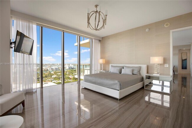 Building Photo - 9705 Collins Ave