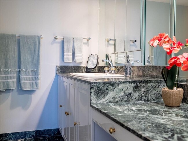 Building Photo - 3200 S Ocean Blvd