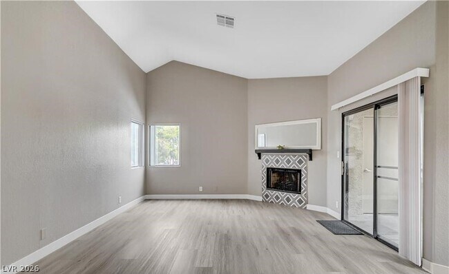 Building Photo - 5074 S Rainbow Blvd
