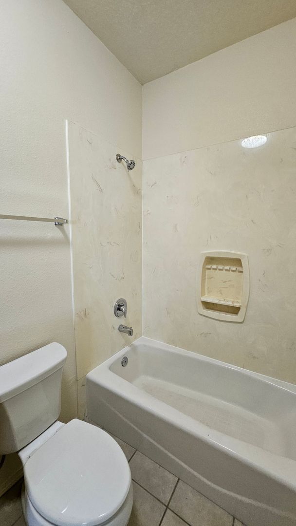 Building Photo - 5401 Marble Ave