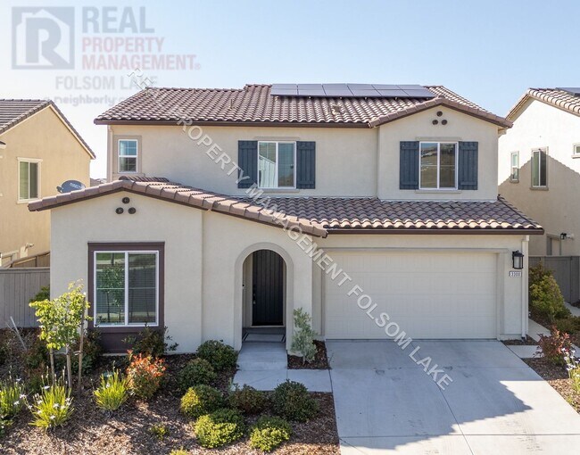 Primary Photo - Available Now! 5 Bedroom 4.5 Bath at Russe...