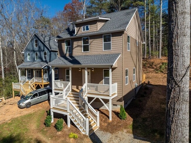Building Photo - 131 Owenby Ln