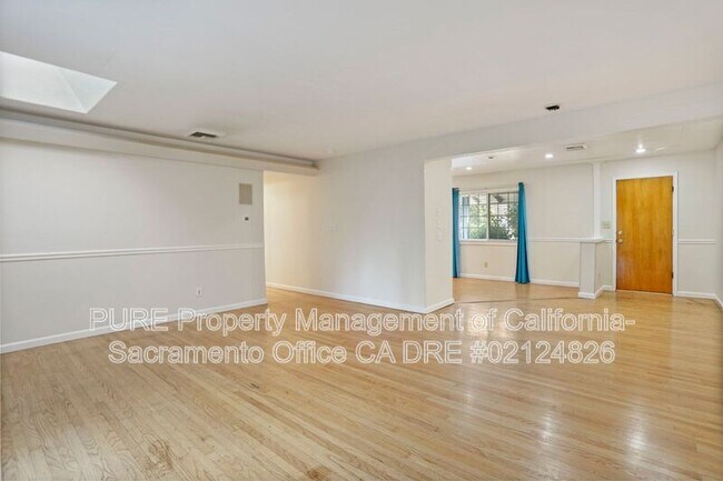 Building Photo - 7777 Uplands Way