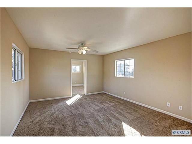 Building Photo - 9351 Russell St