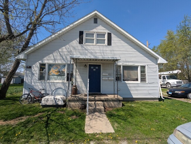 Building Photo - 313 S Grant St