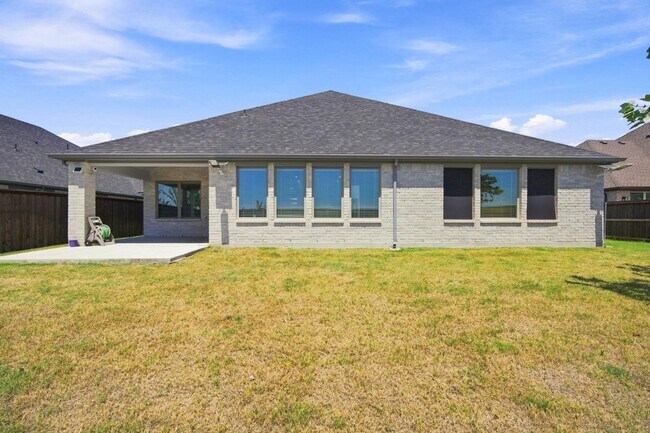 Building Photo - 247 Half Moon Dr