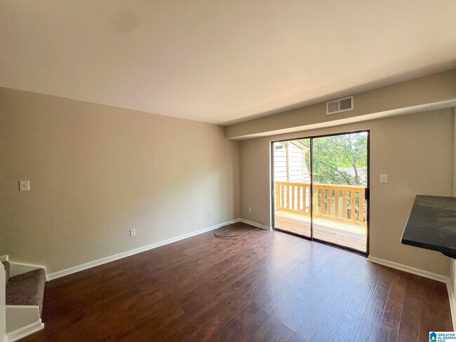 Building Photo - 2417 Eagle Ct