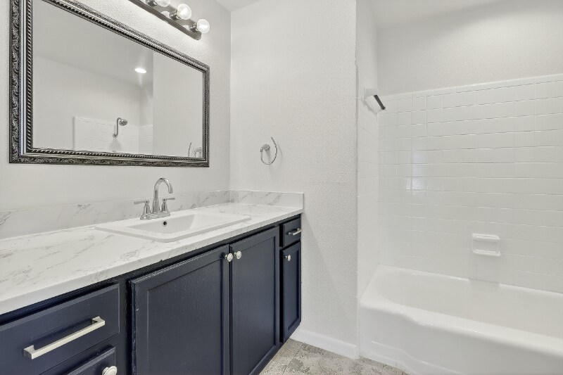 Building Photo - 4634 Weir Dr