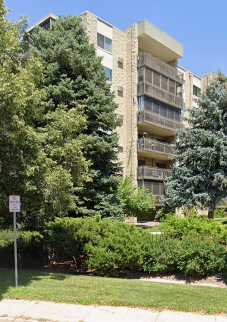 Building Photo - 14300 E Marina Dr