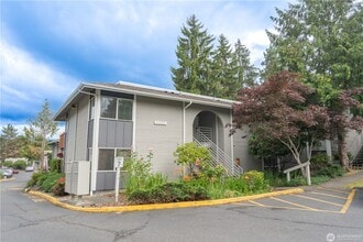 Building Photo - 1Bd/1Ba Redmond Condo