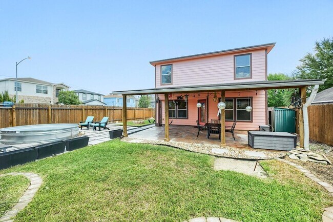 Building Photo - 7425 Thannas Way