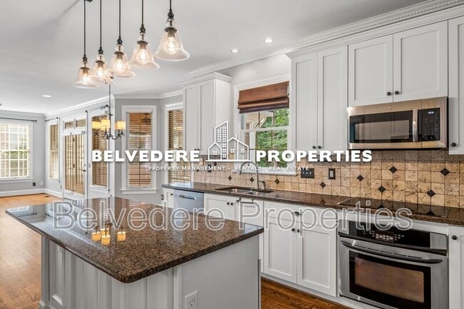Building Photo - 1403 Regents Park Ln