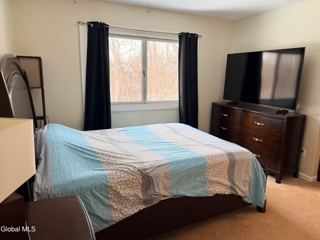 Building Photo - 120 Donna Lynn Dr