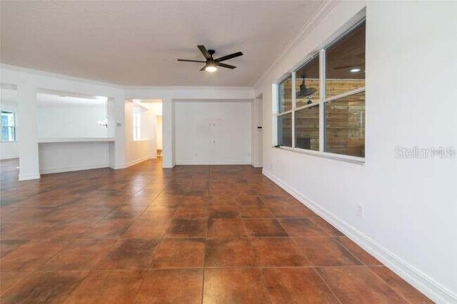 Building Photo - 14443 Golden Rain Tree Blvd