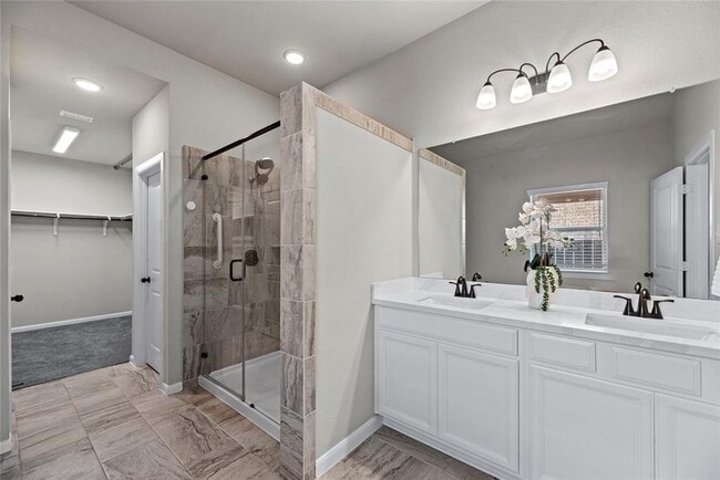 Building Photo - 2522 Blazing Star Dr