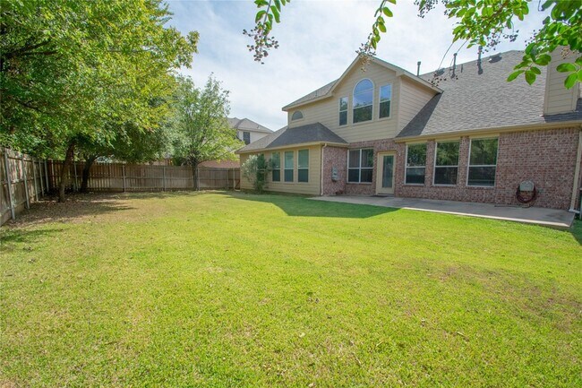 Building Photo - 1309 Rosebrook Dr
