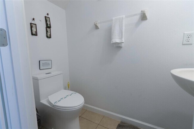 Building Photo - 361 Cabello Dr