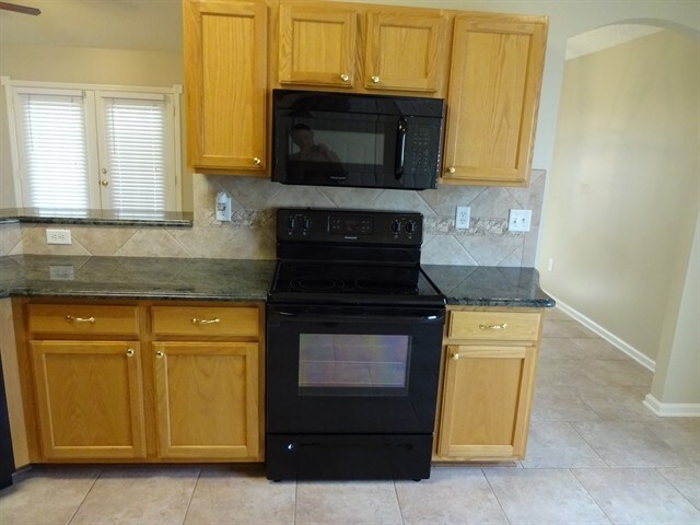 Building Photo - 2903 Brittany Bluff Dr