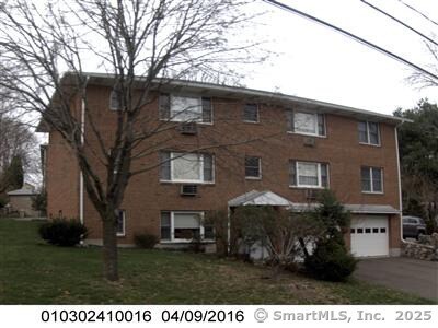 Primary Photo - 256 Perkins Ave