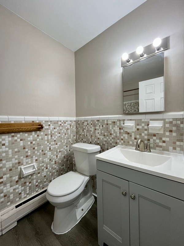 Building Photo - 1760 St Johns Blvd