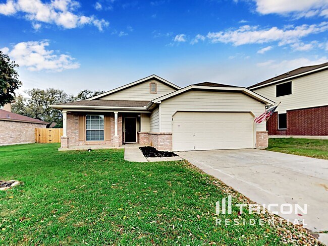 Building Photo - 1027 Creek Knoll