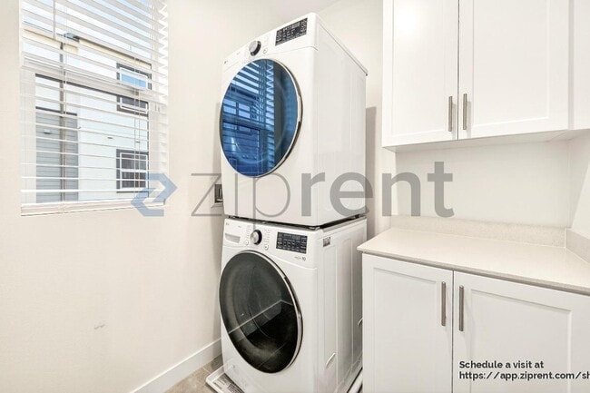 Building Photo - 836 Lexi Ln