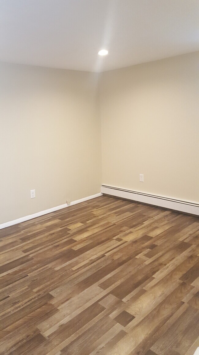 Building Photo - 94 Fallwood Pkwy