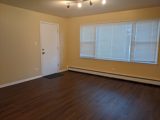 Building Photo - 18218 Hart Drive