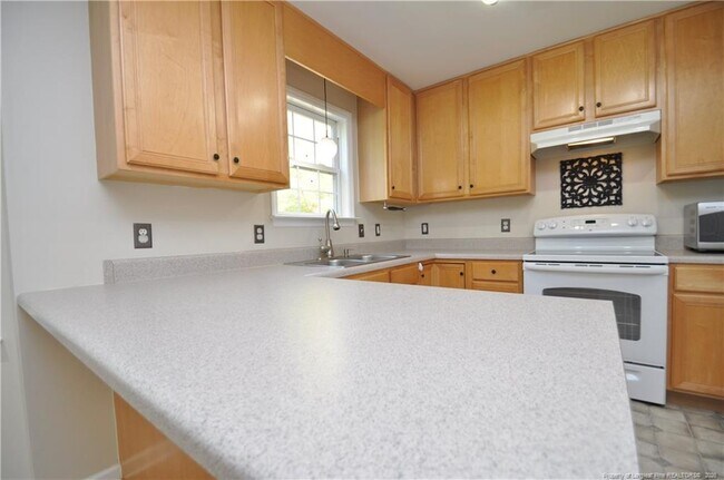 Building Photo - 1404 Woodline Dr