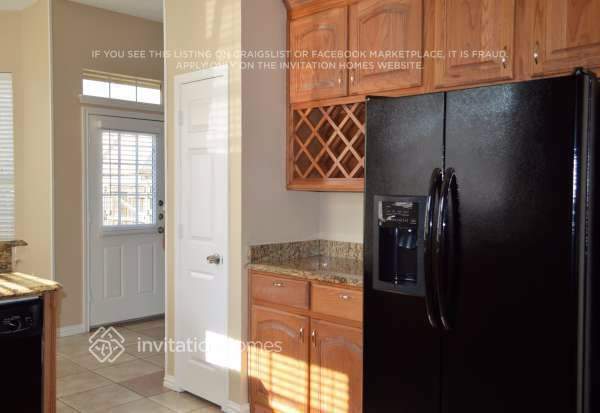 Building Photo - 1109 Ashford Dr
