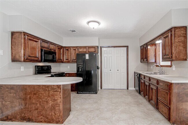 Building Photo - 227 Schooner Dr