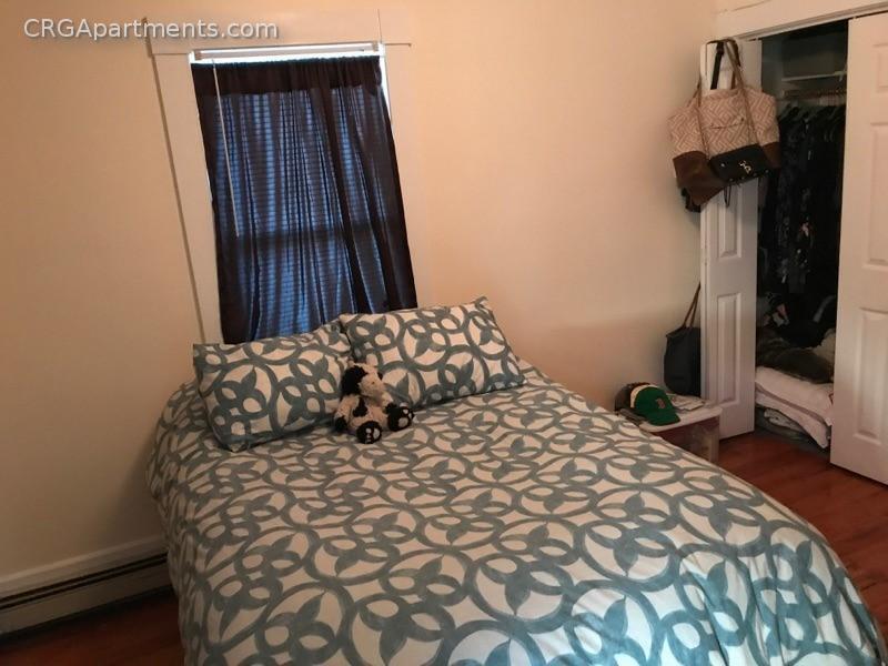 Building Photo - 70 Gore St