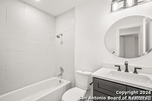 Building Photo - 3325 Cliffside Dr