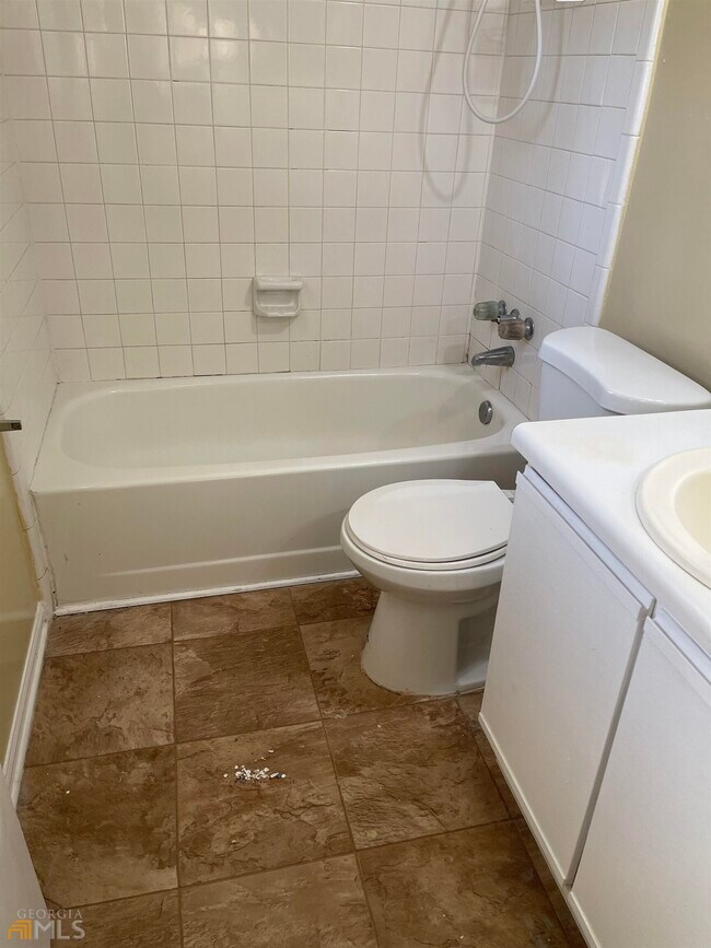 Building Photo - 10399 Briarbay Dr