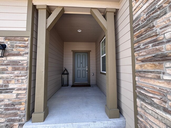 Building Photo - 9377 Mayflower Gulch Wy