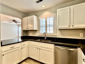 Building Photo - CONVENIENT AND AFFORDABLE