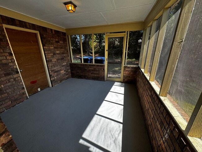 Building Photo - !!!WARNING: AVOID SCAMS CONFIRM RENTAL AT ...