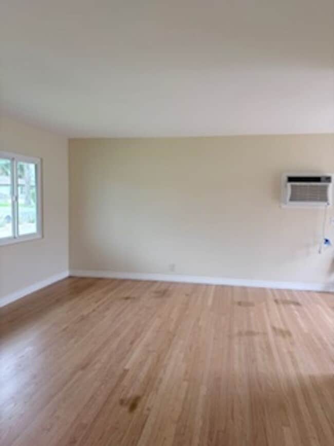 Building Photo - 228-230 E Puente Street