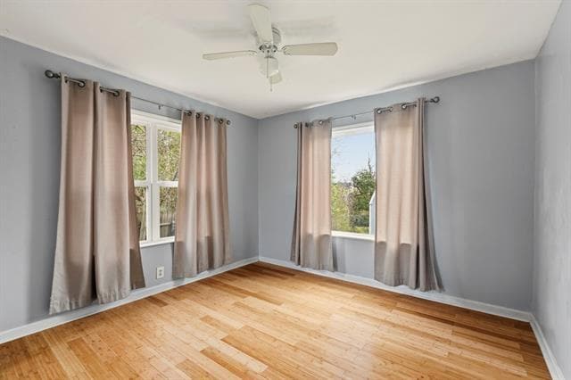 Building Photo - 8910 San Leandro Dr